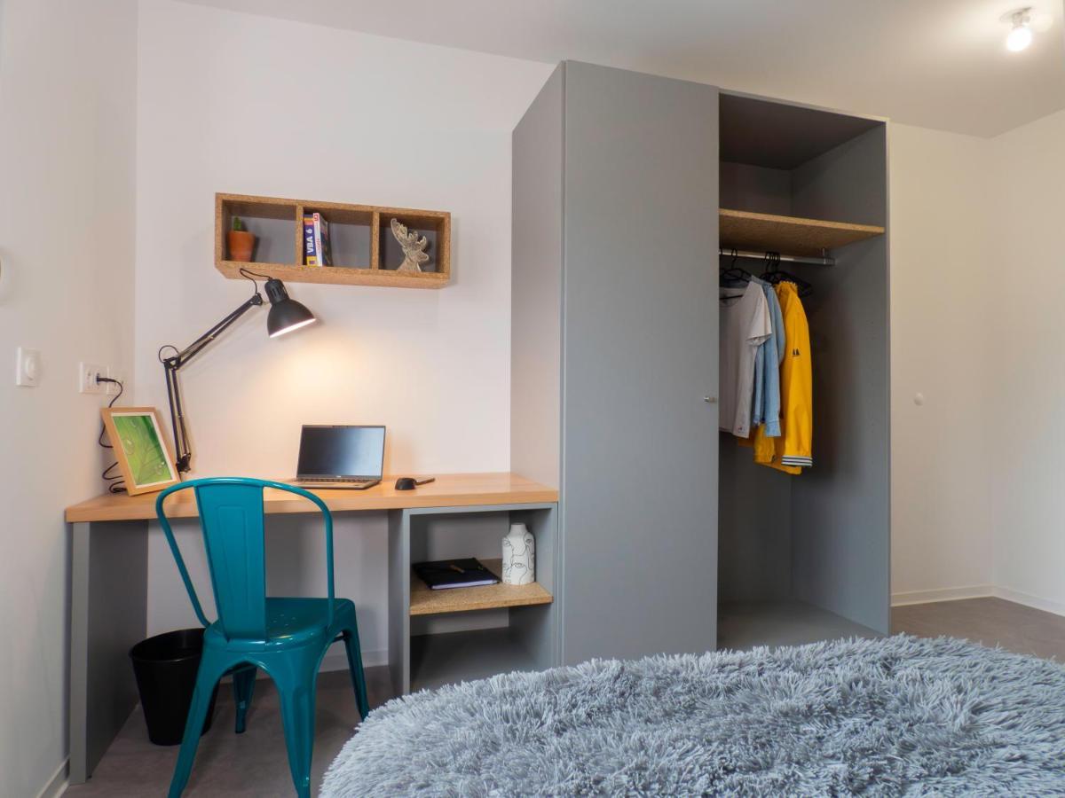 La Colloc Aparthotel Epinal Ngoại thất bức ảnh